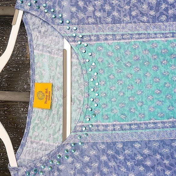 Floral Blue and Purple Women's 2 Piece Top - Picture 9 of 12